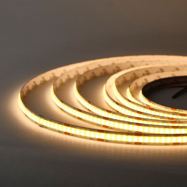LED стрічка COLORS COB-24V-IP20 8W 630Lm 2700K 5м (DF6-24V-8mm-SW) 2769 фото