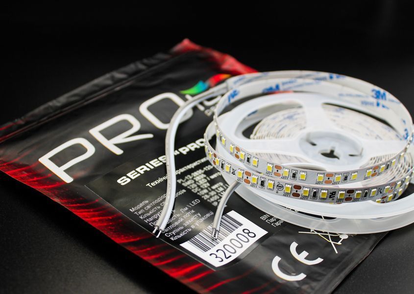 Світлодіодна LED стрічка PROLUM&trade; 12V; 2835\120; IP20; Series "PRO", Холодний-білий (9000-10000К) 320114 фото