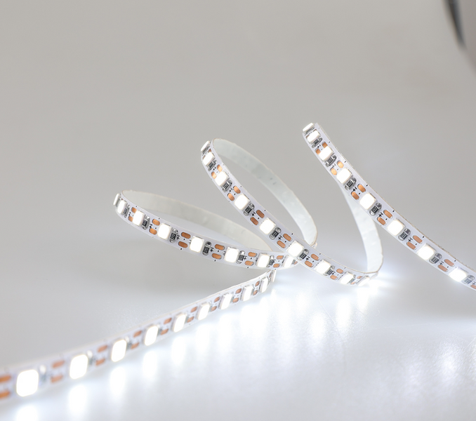 LED стрічка RISHANG 120-2835-24V-IP20 8W 750Lm 4000K 5м (RL05C0TC-L-S-NW) 2920 фото