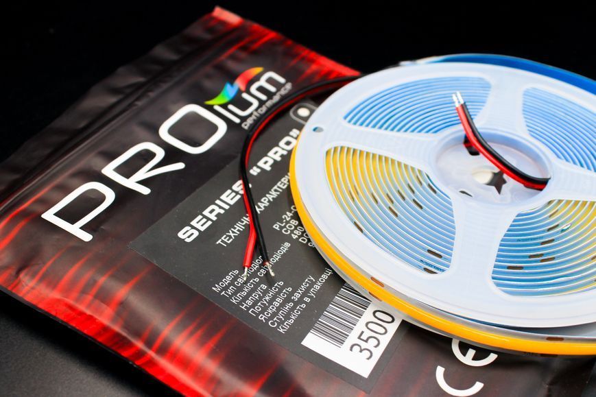 Світлодіодна LED стрічка PROLUM&trade; 24V; СОВ; 480 LED; IP20; Series "PRO", Нейтральний-Білий (3800-4300K) 350004 фото