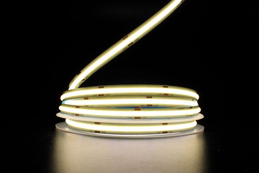 Світлодіодна LED стрічка PROLUM&trade; 24V; СОВ; 480 LED; IP20; Series "PRO", Нейтральний-Білий (3800-4300K) 350004 фото