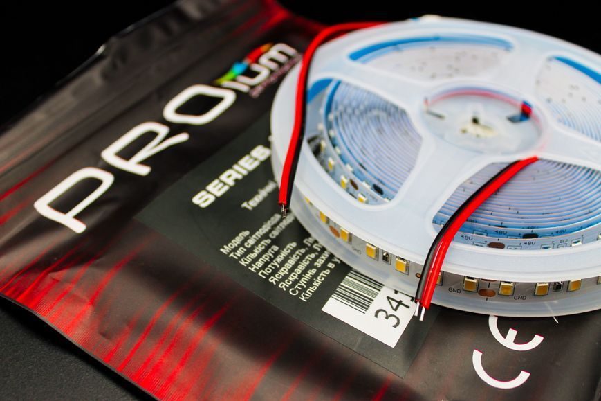 Світлодіодна LED стрічка PROLUM&trade; 48V; 2835\120; IP20; Series "SG", Нейтральний-Білий (3800-4300K) 341001 фото