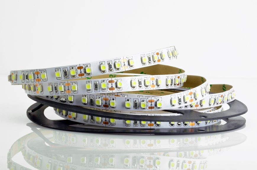 Светодиодная LED лента PROLUM&trade; 12V; 2835\120; IP20; Series "S", Білий (5500-6000К) 320021 фото